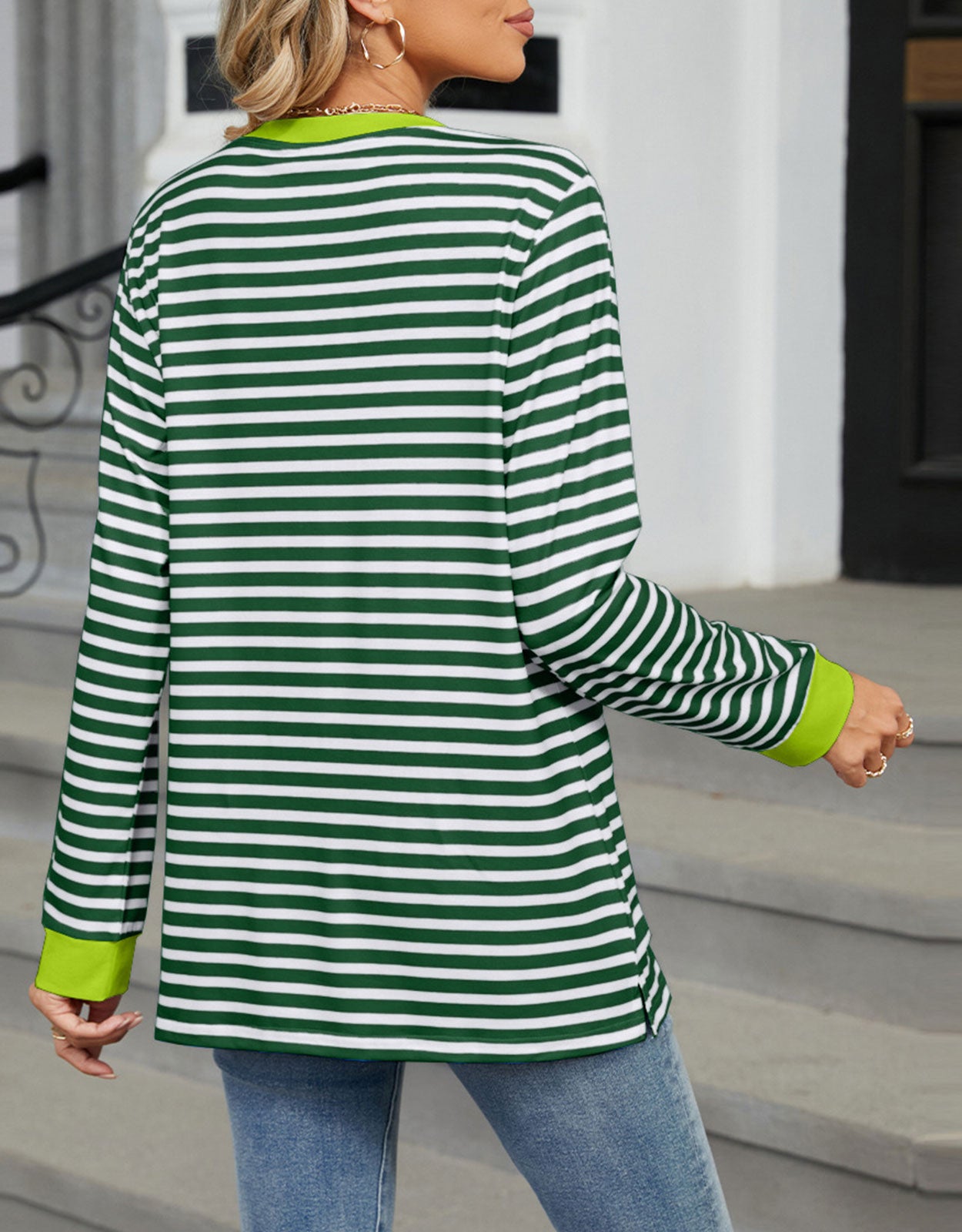 Striped Graphic Summer Crewneck Blouses