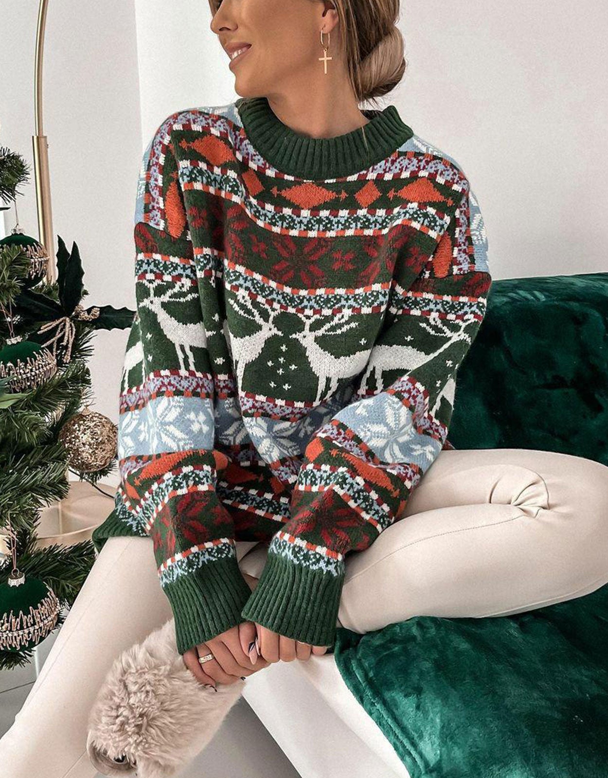 Long Sleeved Deer pattern sweater